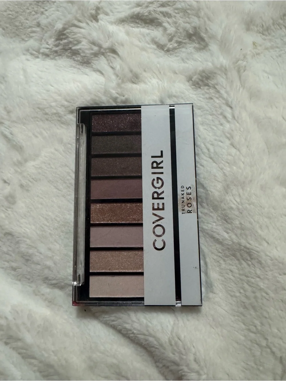 COVERGIRL Trunaked Roses Eyeshadow Palette — Pink, Brown & Gold Tones